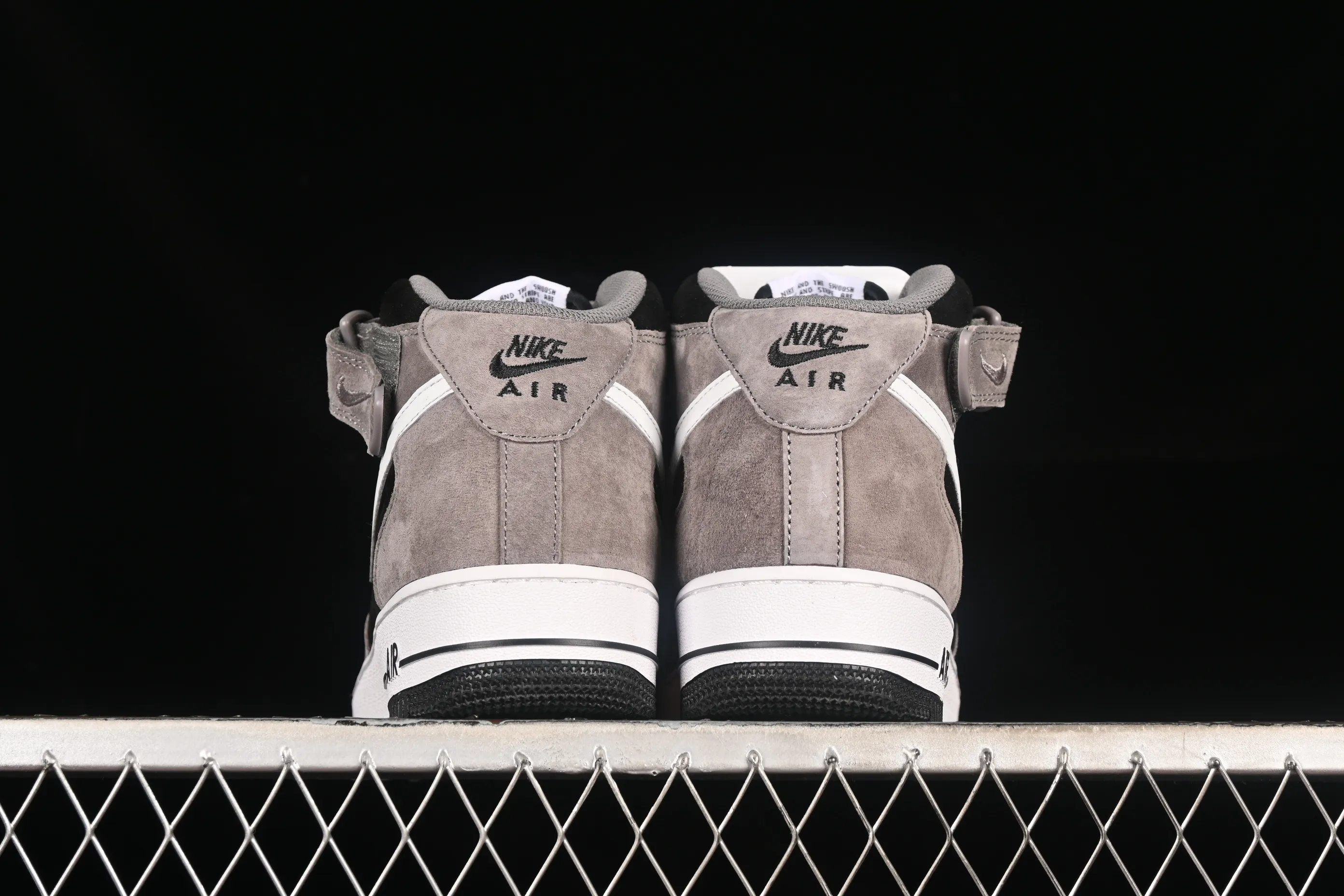 All Categories Nk Air Force 1 Air Force Series Nk Air Force 1 Mid Air Force Mid Nk Air Force 1'07 Mid Customized Air Force One Chinese Casual Sneakers CW2289-111